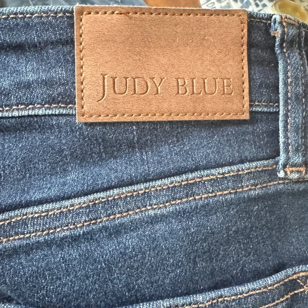 Judy Blue Women's Straight Leg Jeans - Dark Blue - Picture 11 of 11